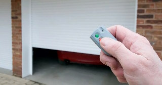 Купить автоматику для рулонных ворот Лесосибирск, цена от 2754 руб.